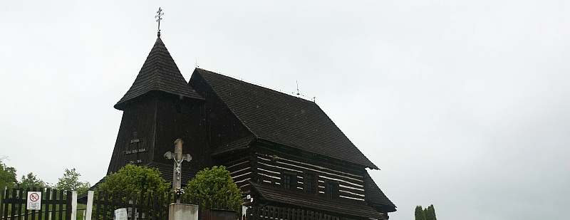 Drevený kostolík v Brežanoch